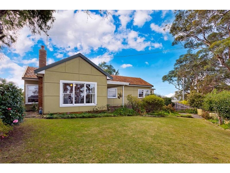 130 Woorarra Avenue, Elanora Heights NSW 2101