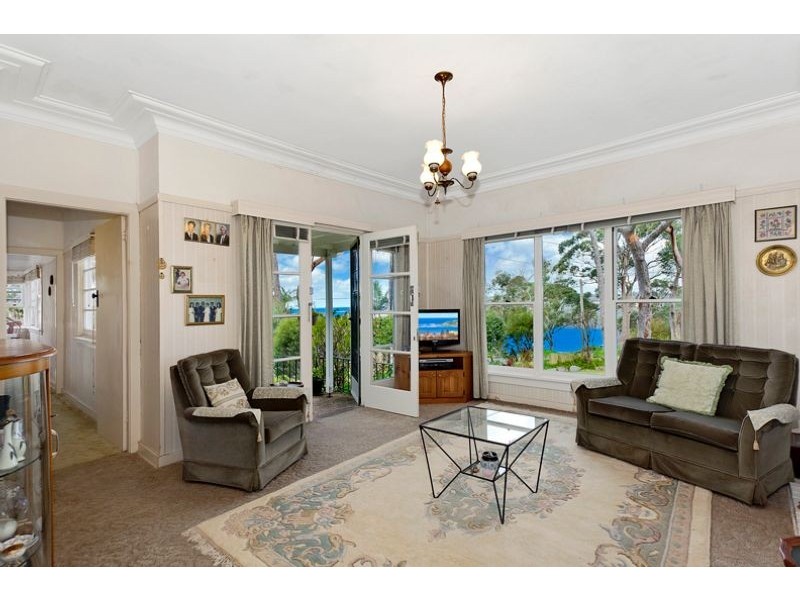 130 Woorarra Avenue, Elanora Heights NSW 2101