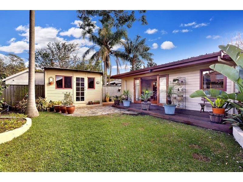 27 Windsor Parade, North Narrabeen NSW 2101