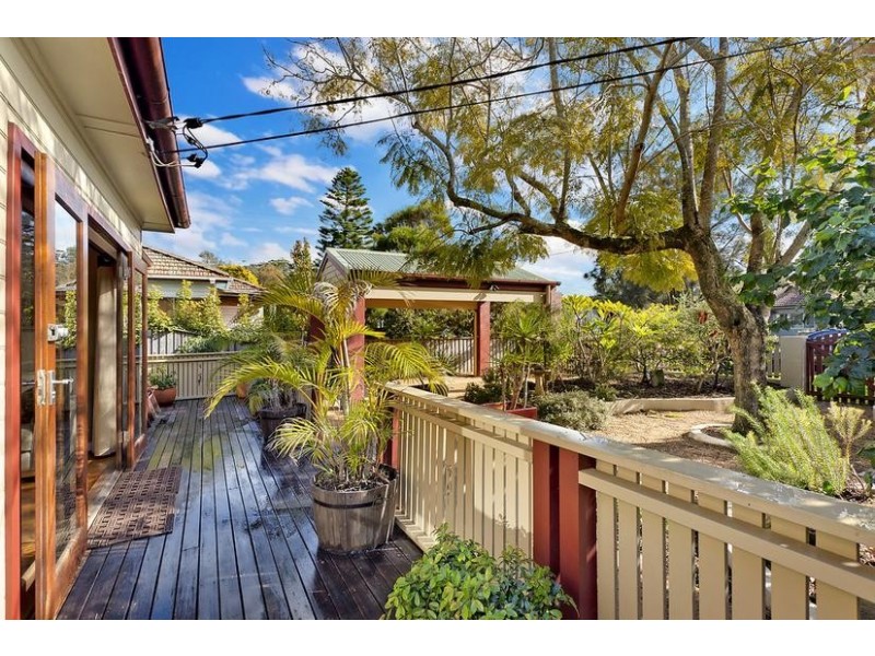 27 Windsor Parade, North Narrabeen NSW 2101