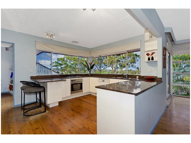 33 Bolwarra Road, North Narrabeen NSW 2101