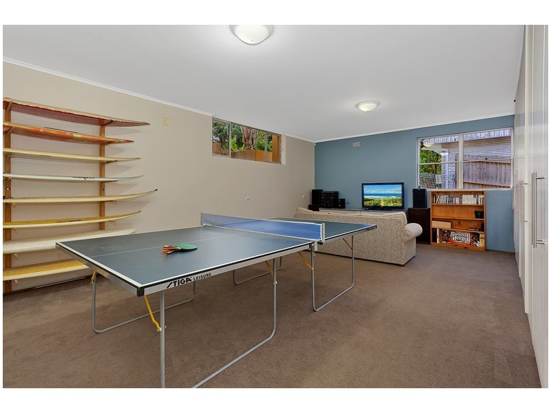 33 Bolwarra Road, North Narrabeen NSW 2101