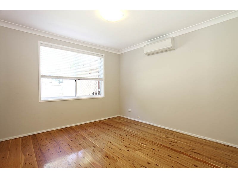 38 Stirgess Avenue, Curl Curl NSW 2096