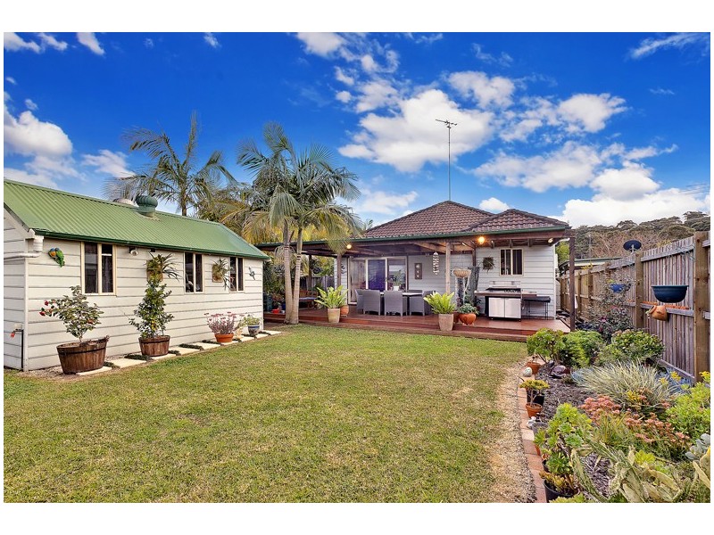 37 Gondola Road, North Narrabeen NSW 2101