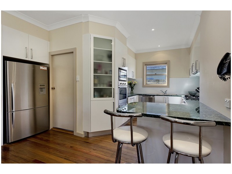 37 Gondola Road, North Narrabeen NSW 2101