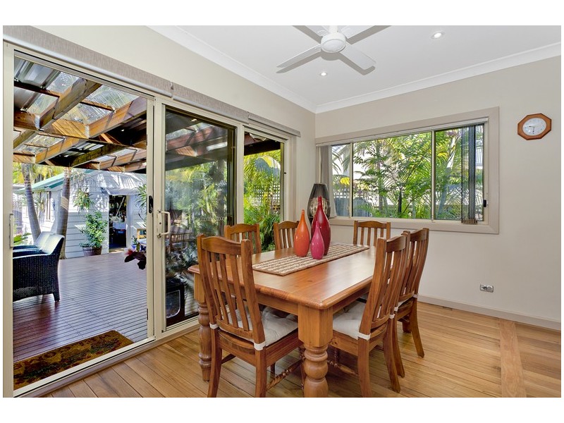 37 Gondola Road, North Narrabeen NSW 2101