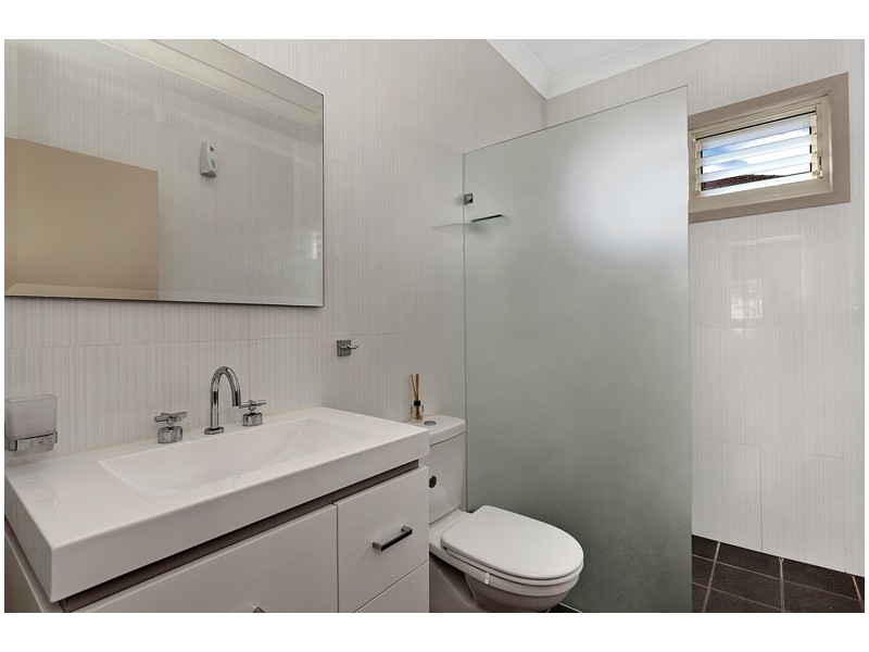 37 Gondola Road, North Narrabeen NSW 2101