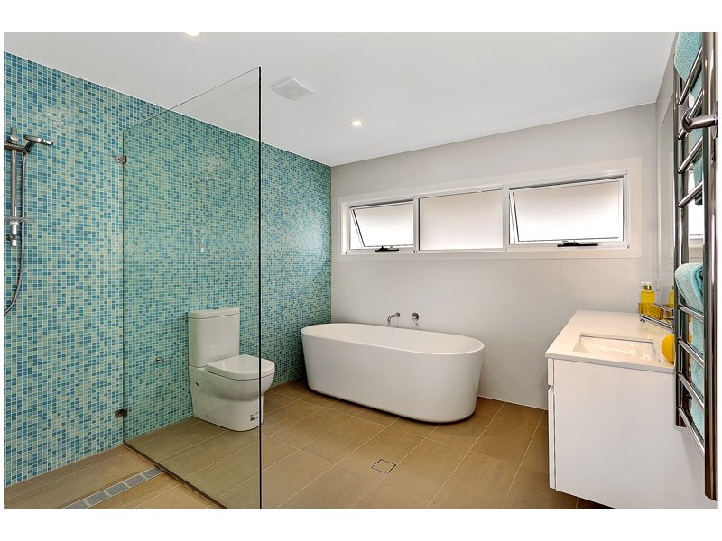 36 Kangaroo Road, Collaroy Plateau NSW 2097