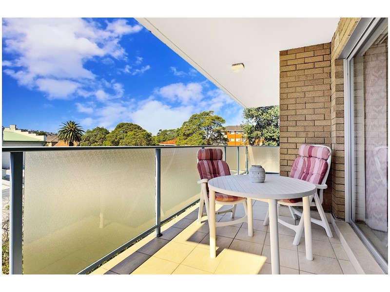 8/10 Avon Road, Dee Why NSW 2099
