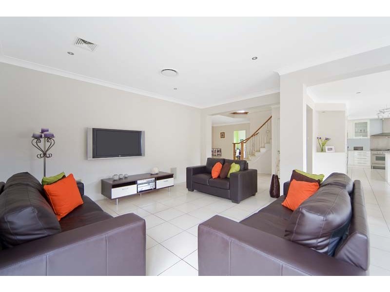 17 Keith Payne VC Place, Narraweena NSW 2099