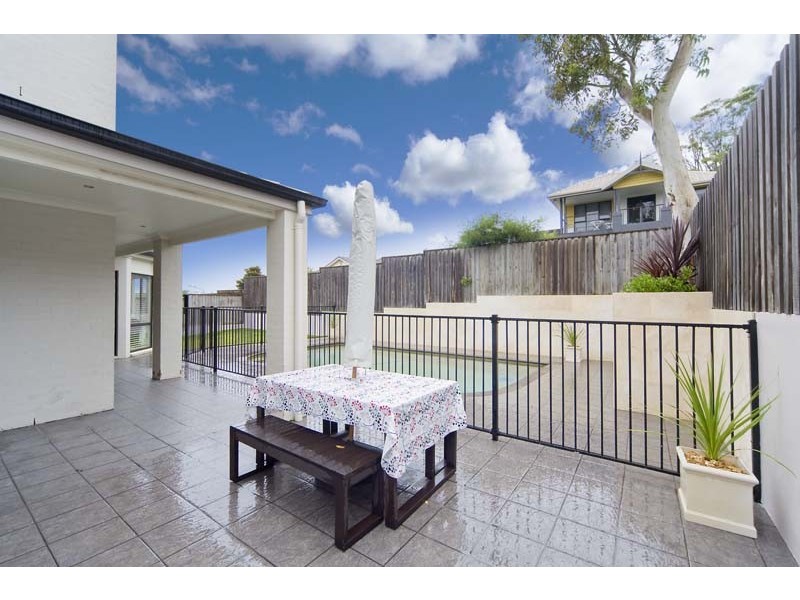 17 Keith Payne VC Place, Narraweena NSW 2099