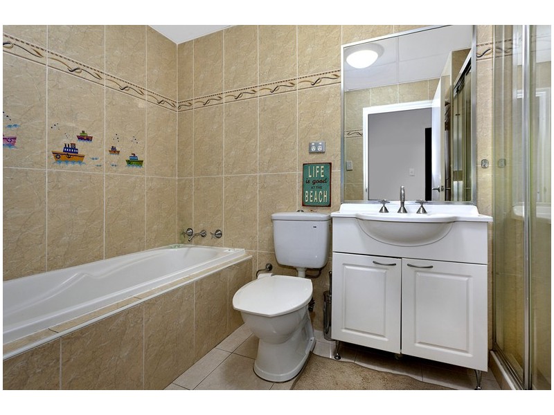 11/1-5 The Crescent, Dee Why NSW 2099