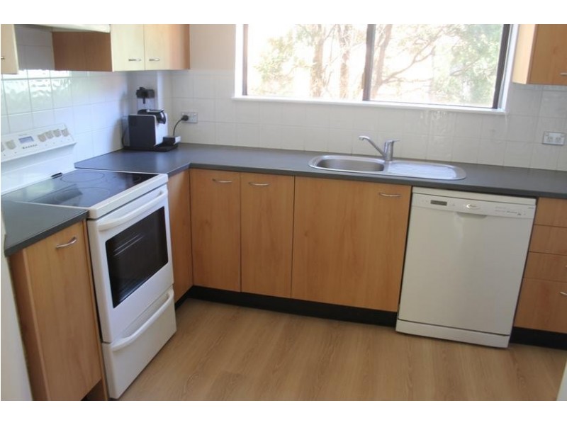 4/9 Lismore Avenue, Dee Why NSW 2099
