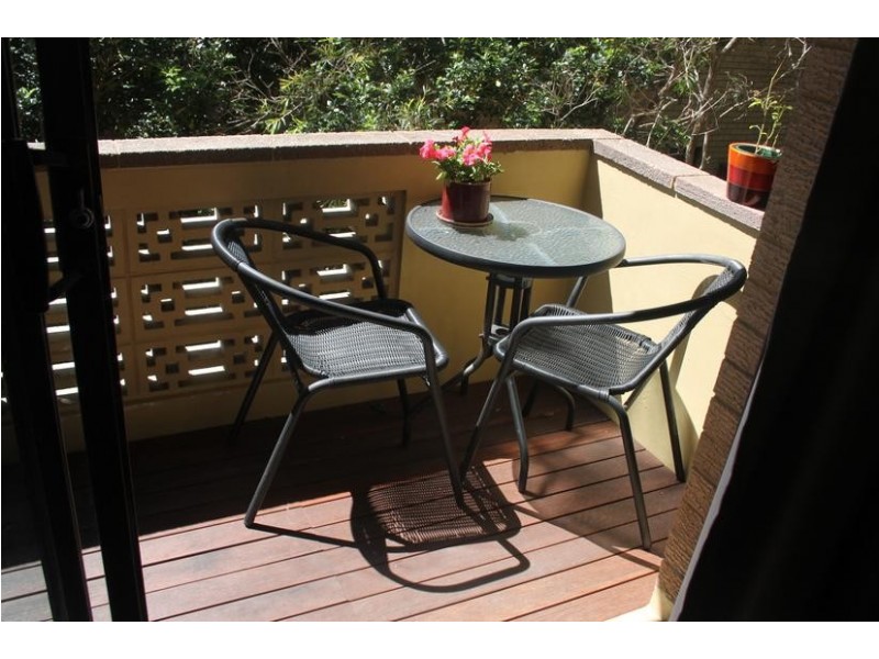 4/9 Lismore Avenue, Dee Why NSW 2099