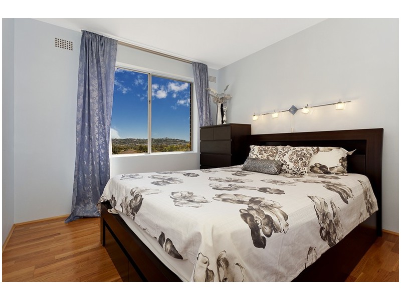 14/64-66 Pacific Parade, Dee Why NSW 2099