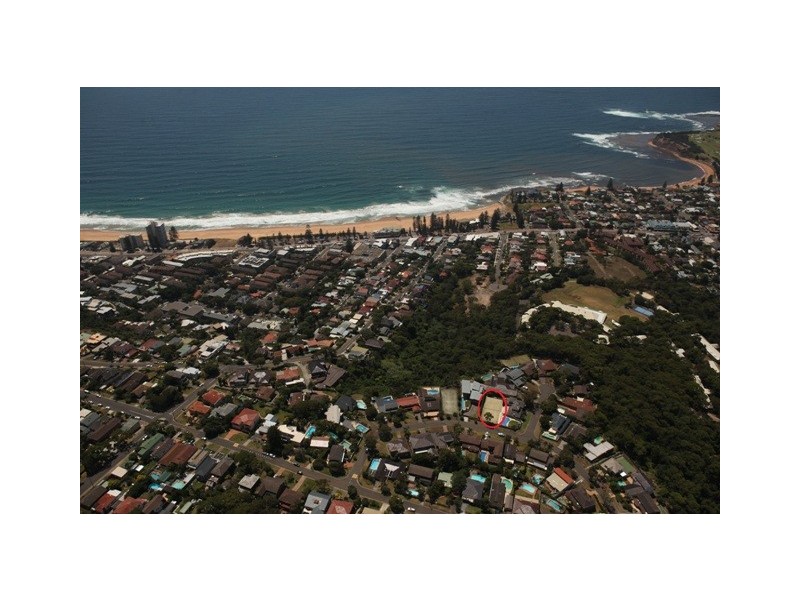 22 Duncan Crescent, Collaroy Plateau NSW 2097