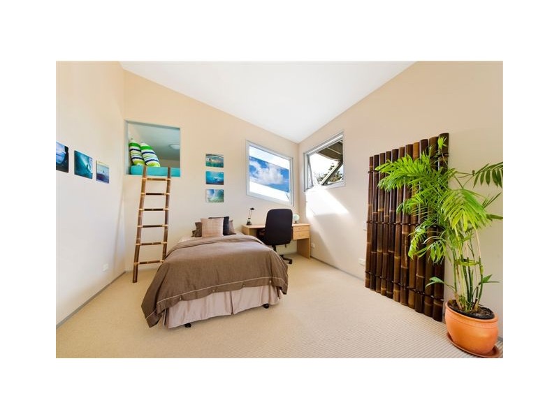 74 Anzac Avenue, Collaroy NSW 2097