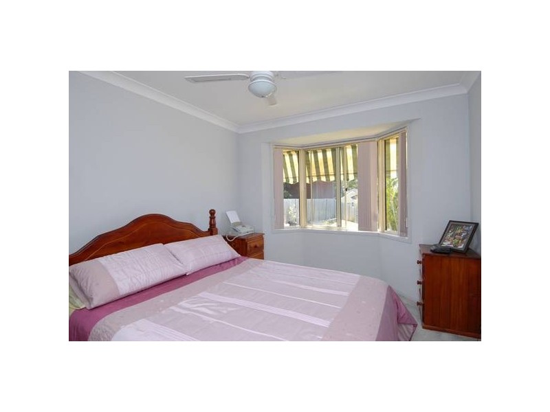 5a Greenwood Avenue, Narraweena NSW 2099