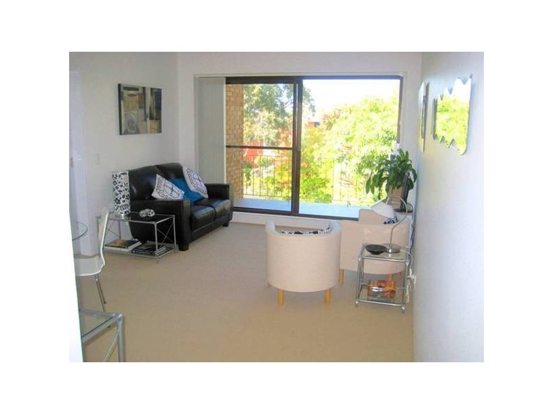 21/46 The Crescent, Dee Why NSW 2099