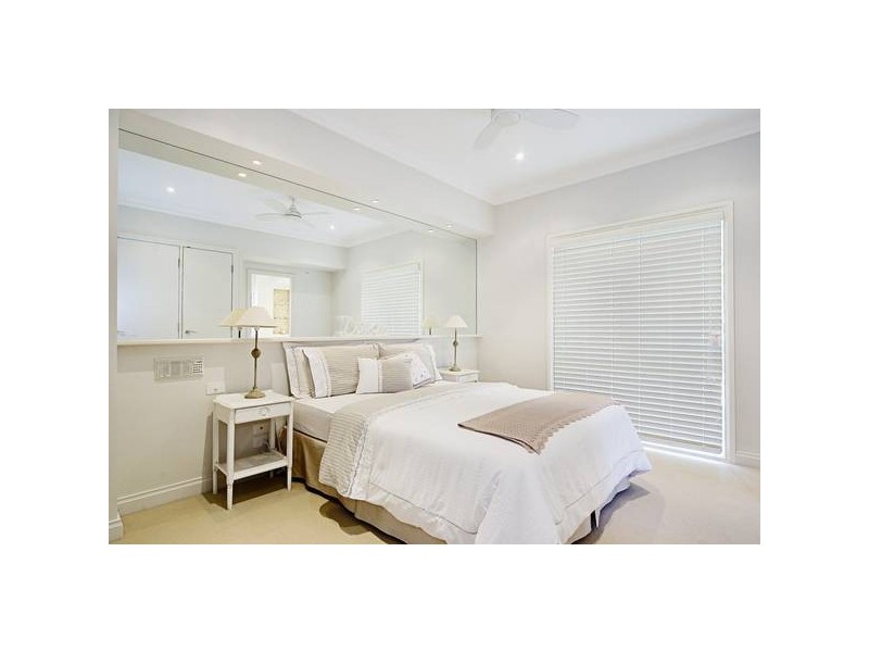 32 Ronald Avenue, Narraweena NSW 2099