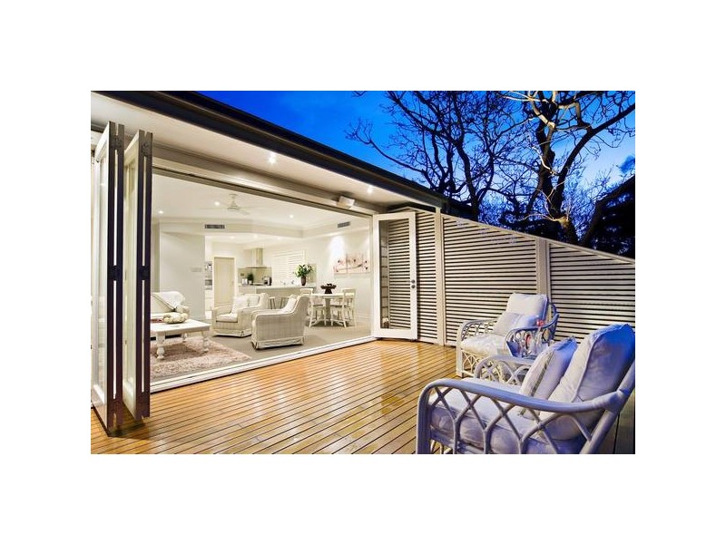 32 Ronald Avenue, Narraweena NSW 2099