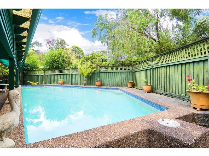 11 Elm Avenue, Belrose NSW 2085