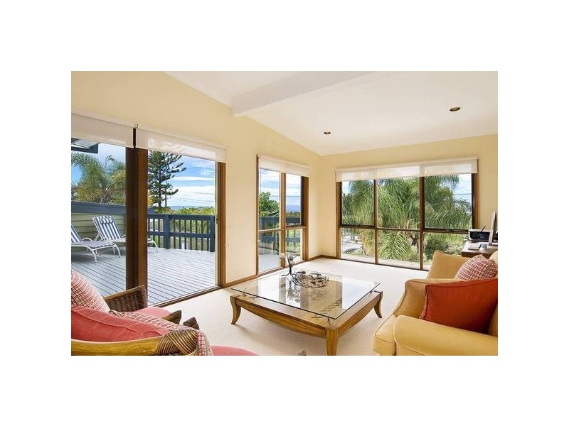 18 Marinna Road, Elanora Heights NSW 2101