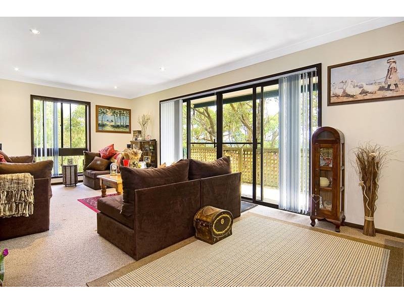 14 Kuttabul Place, Elanora Heights NSW 2101