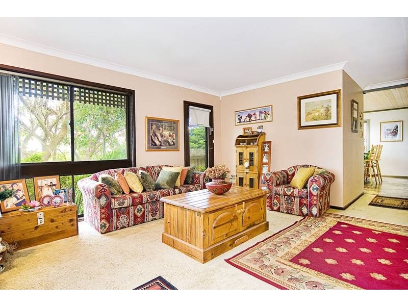 14 Kuttabul Place, Elanora Heights NSW 2101