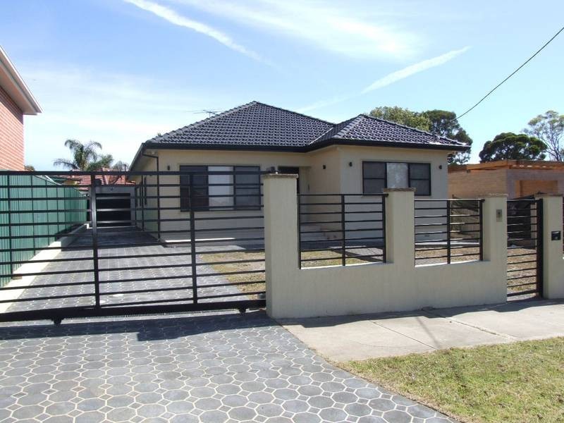 14 Rawson Road, Greenacre NSW 2190