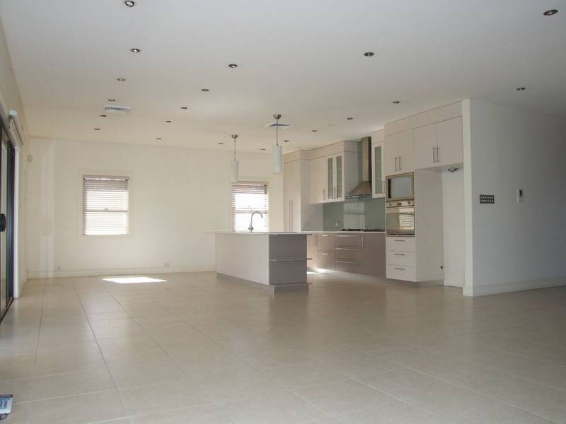 14 Rawson Road, Greenacre NSW 2190