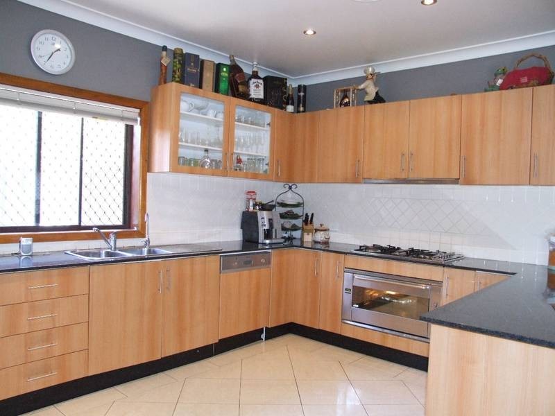 206 Noble Avenue, Greenacre NSW 2190