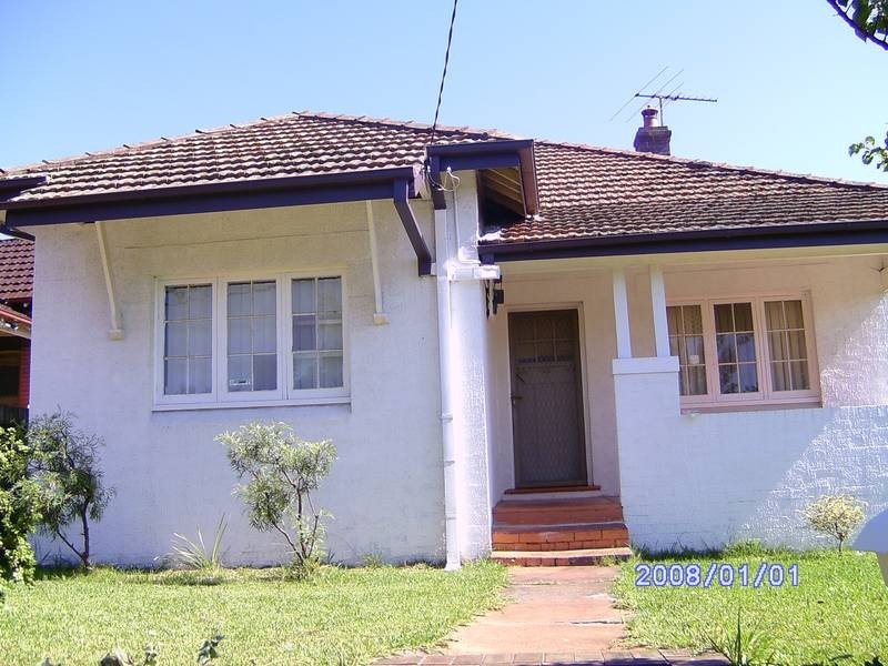 17 ALLAN AVE, Belmore NSW 2192