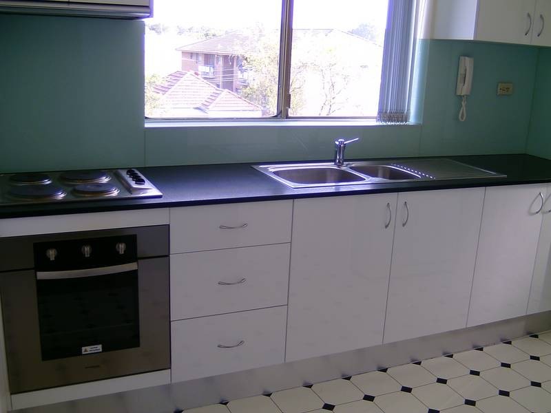 8/7 MYERS STREET, Roselands NSW 2196