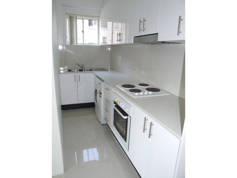 31/31-33 First Avenue, Campsie NSW 2194