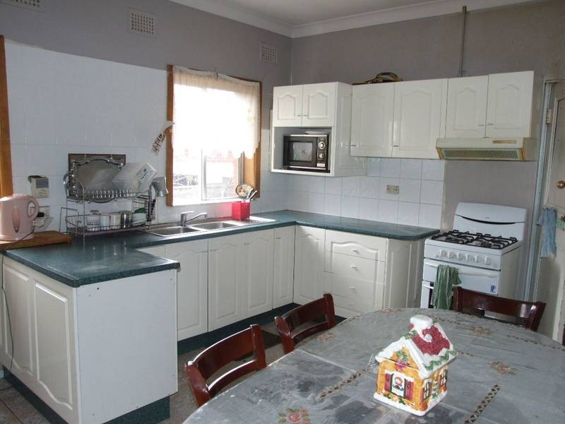 195 Wattle Street, Bankstown NSW 2200