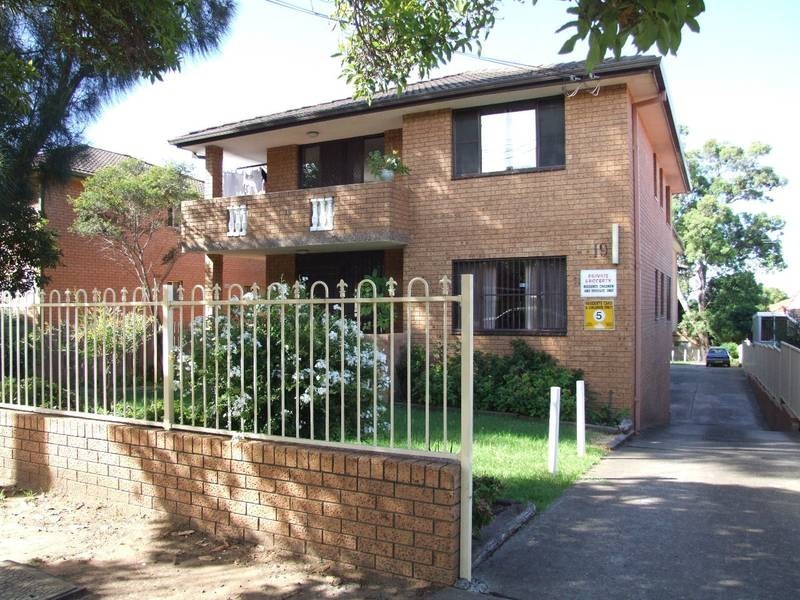 5/19 Fairmount Street, Lakemba NSW 2195