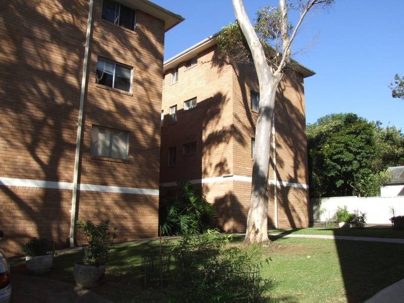 17/64 Sproule Street, Lakemba NSW 2195