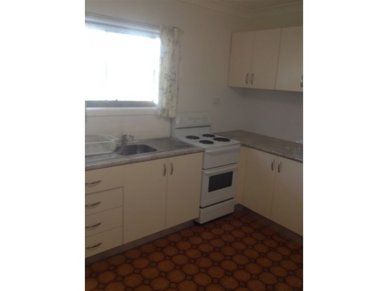 2/11 ARTHUR STREET, Croydon NSW 2132