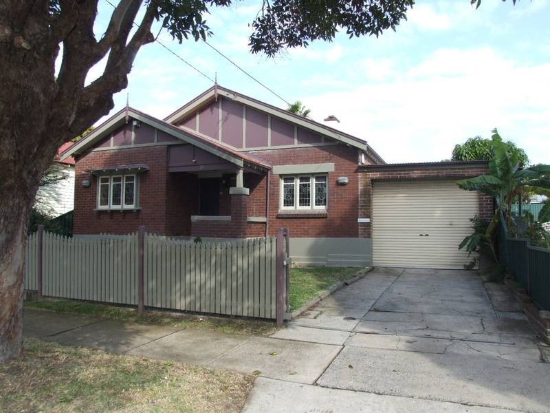 31 Waverley Street, Belmore NSW 2192