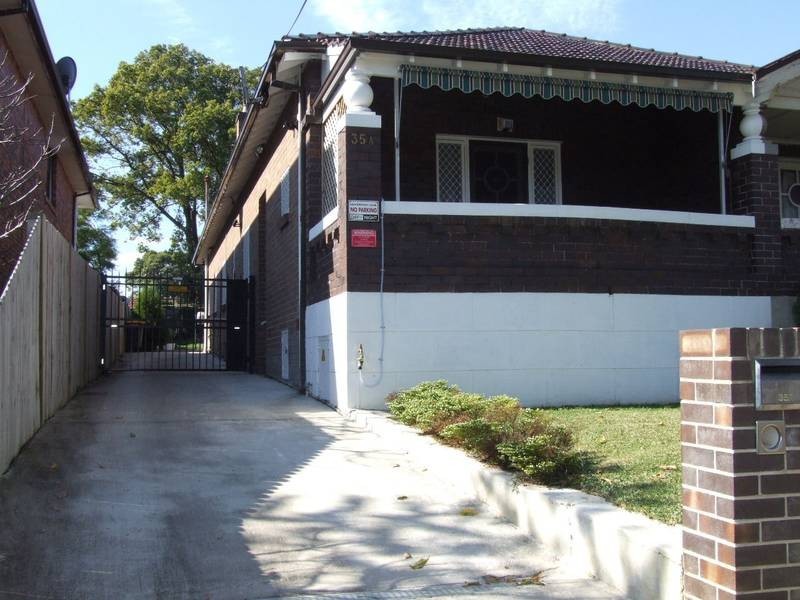 35A Garrong Road, Lakemba NSW 2195