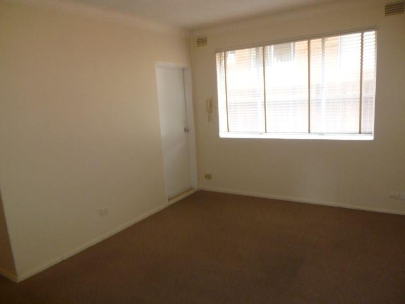 2/120 SPROULE STREET, Lakemba NSW 2195