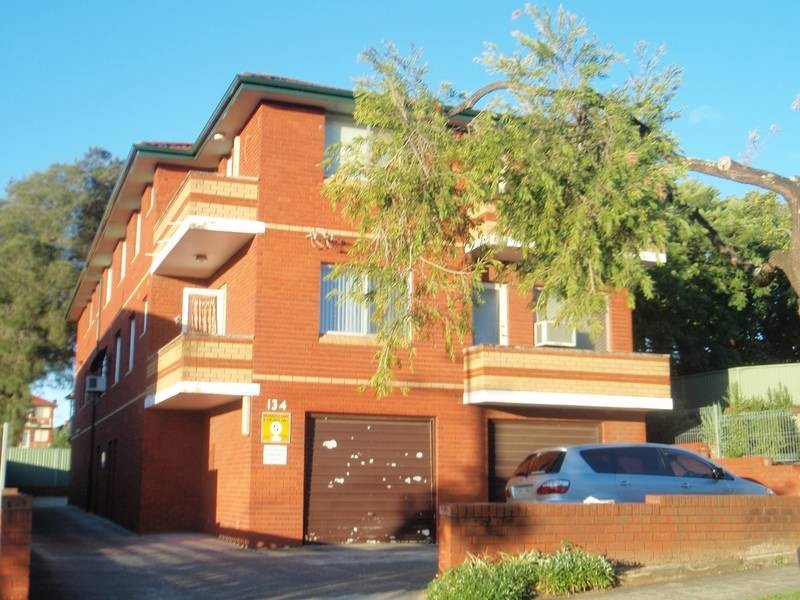 6/134 ERNEST STREET, Lakemba NSW 2195