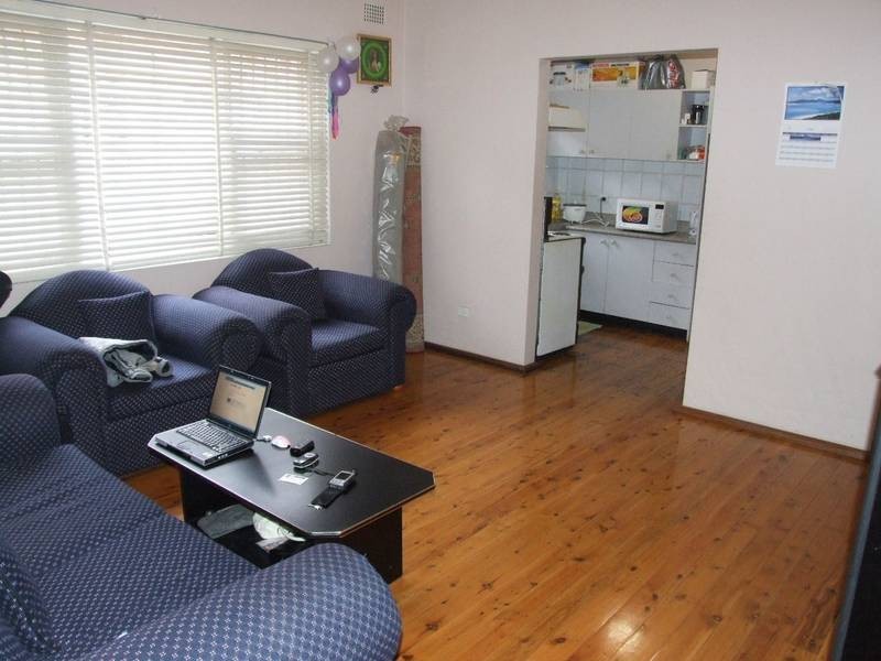 2/5 Myee Street, Lakemba NSW 2195