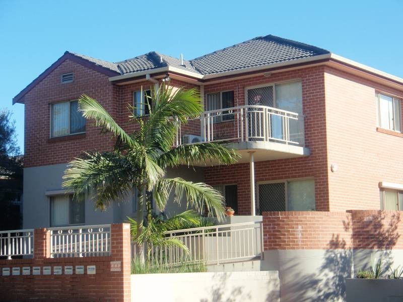 2/593 NEW CANTERBURY ROAD, Dulwich Hill NSW 2203