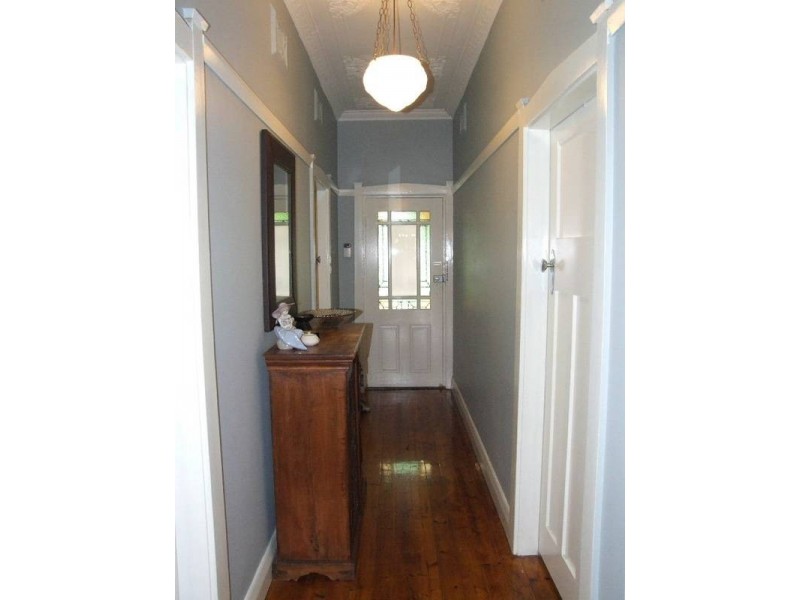 7 Hall Street, Belmore NSW 2192