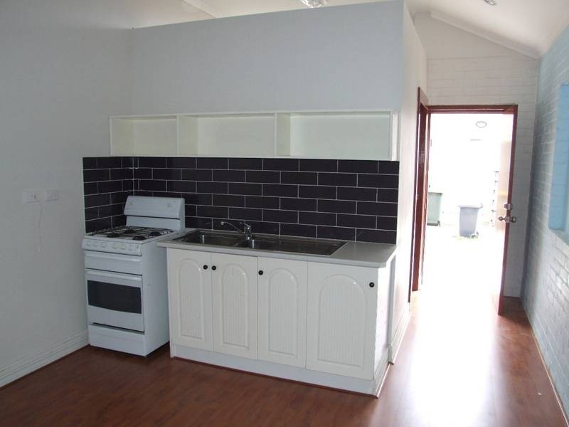 10 Hillcrest avenue, Wiley Park NSW 2195