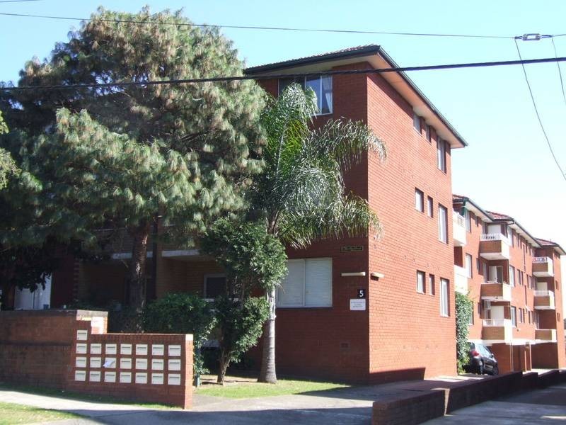5/5 Phillip Street, Roselands NSW 2196