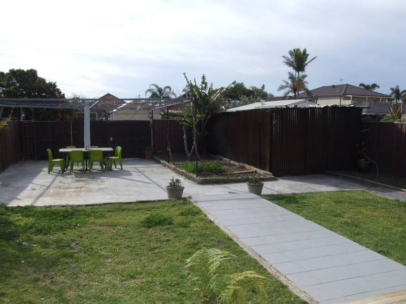 21 Cobden Street, Belmore NSW 2192