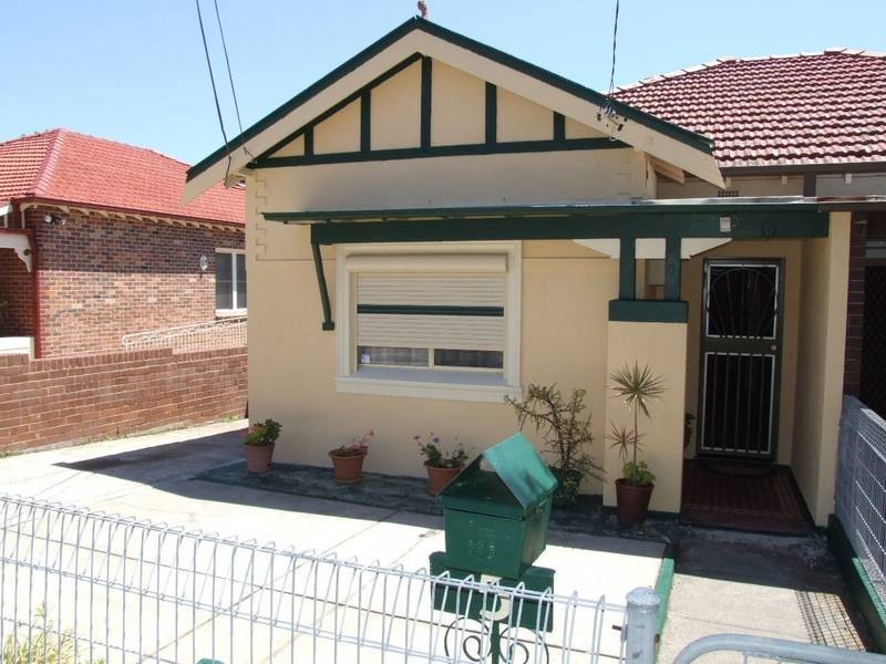 5 Lucerne Street, Belmore NSW 2192